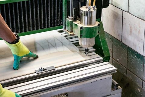 Composite Cutting Machine Knowledge of Materials, Automation, and Industrial Cutting Techniques