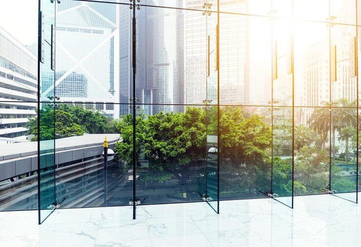 Energy-Efficient Glass Panel Upgrades Guide to Better Insulation and Modern Buildings