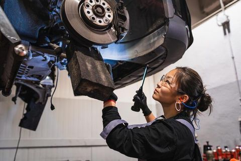 Suspension Parts Overview: How Modern Vehicle Suspension Systems Work