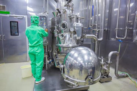 Learn About Industrial Chemical Reactors and Their Role in Manufacturing